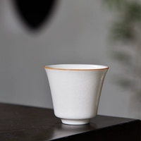 Слоновая белая магнолия чашка