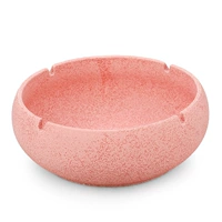 Очень большая пепельница