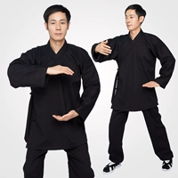 Черный [весна и осень толстой]