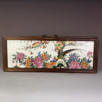 Retro style hanging screen pastel brocade rich flower and bird pictures porcelain plate painting old goods factory goods collection handicrafts