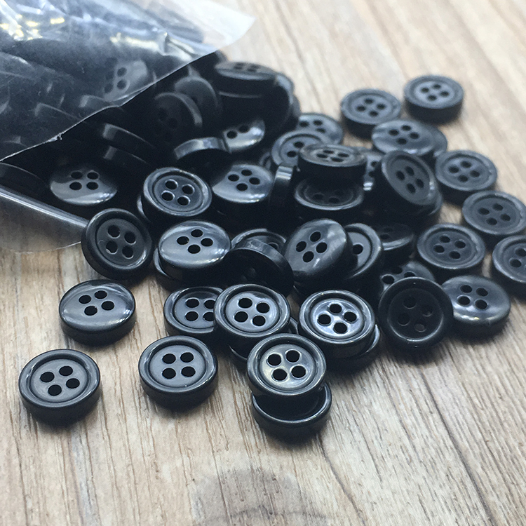 Men's and Women's Shirt Buttons, Skirt Black Four-Hole Round Buttons, Small Buttons, Versatile Shirt Universal Buttons