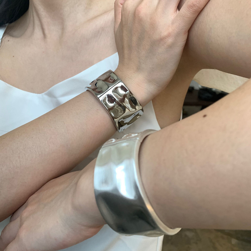 European and American Style ins Minimalist Personality Textured Metal Alloy Open Bracelet Trendy Popular for Photos