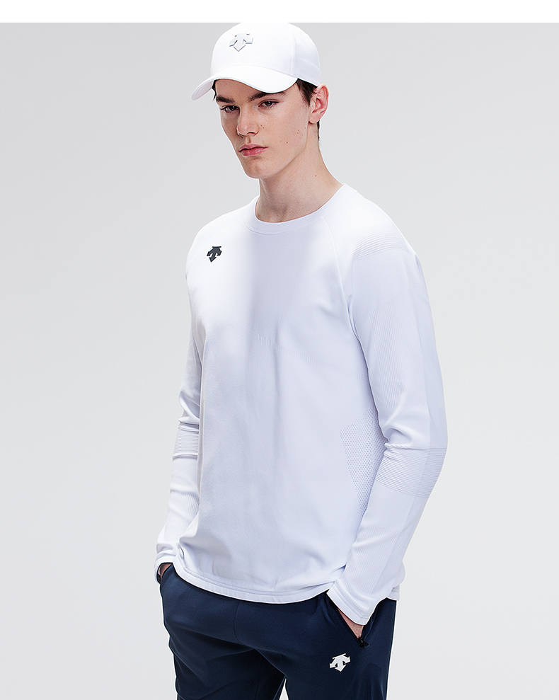 MÔ TẢ Disang Motion Đan nam Thể thao cao cổ D9131THT51 - Thể thao lông cừu / jumper áo thun dài tay nữ