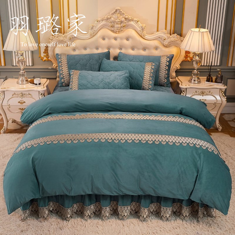 Winter thickened quilted bed skirt four-piece set double-sided coral Falai flannel crystal velvet quilt cover three-piece set