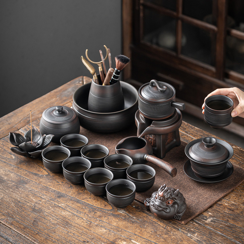 2026 New High-End Kung Fu Tea Set for Home Use, Luxury and Convenient Graphite Purple Clay Cups Complete Set
