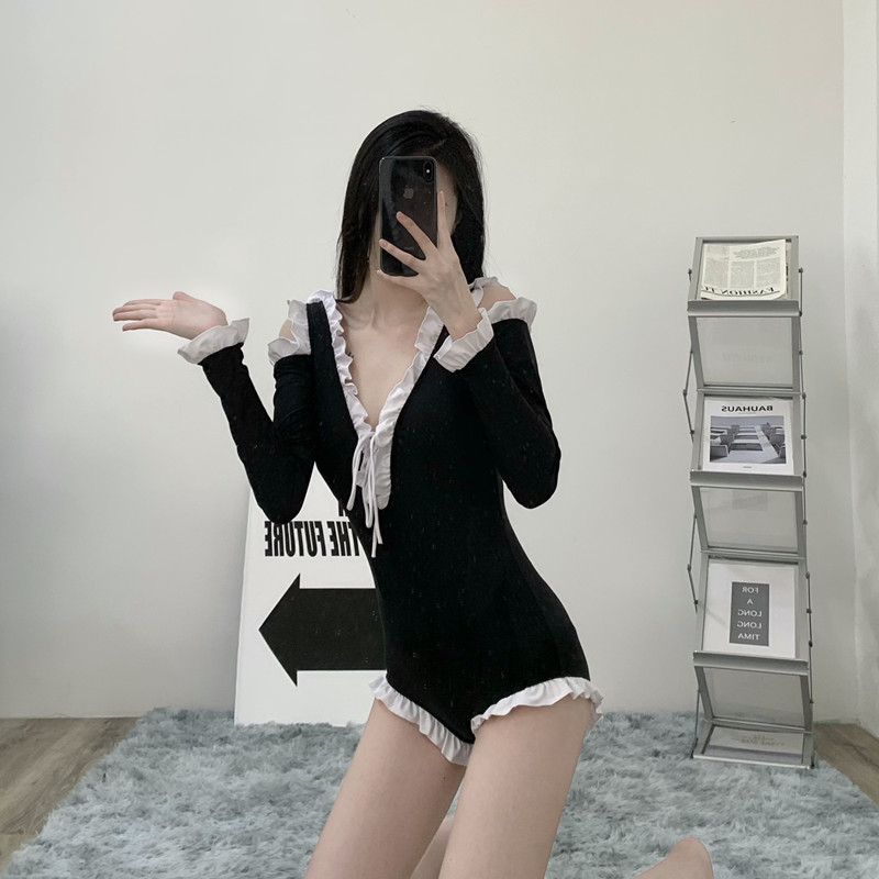Winter Bathing Suit Women 2021 New Long Sleeves Black Liveable to Slim Sexy Dew Back Bubble Spa Swimsuit