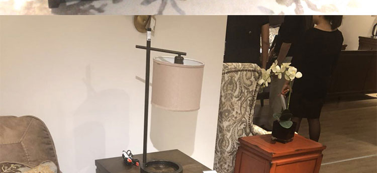 Phòng American Living Tình yêu Lai T5939 t5941 t5942 bàn cà phê bên một vài góc một vài cao cấp loạt - Bàn trà bàn trà mặt kính