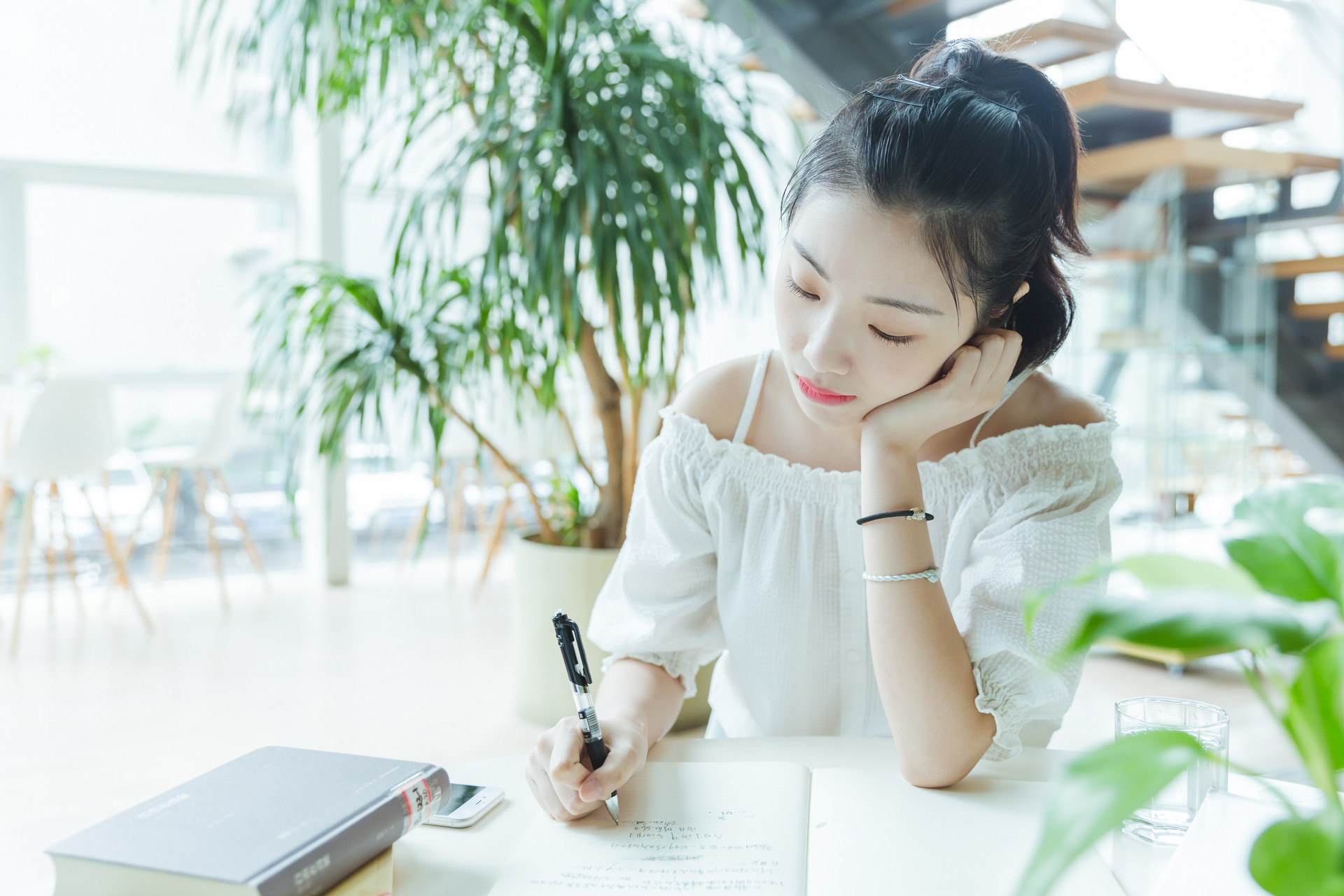 女人常备健康补剂盘点,你get了吗?