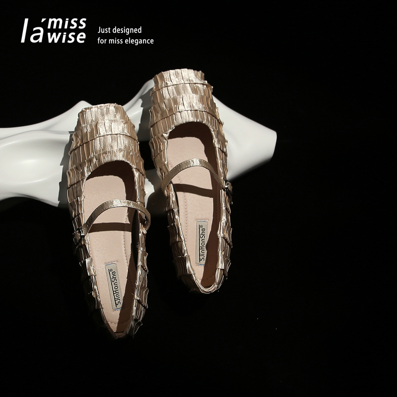 Organ-Shaped Satin Pleated Mary Jane Flat Shoes for Women, 2026 New Square-Toe Miyake Style