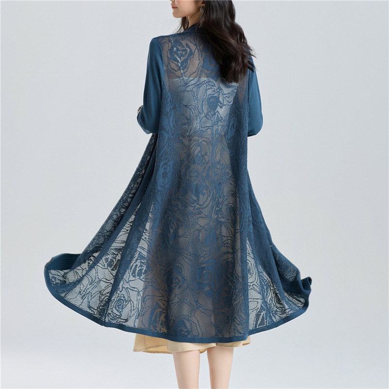 Mid-Length Hollow Lace Shawl for Early Spring, Paired with a Skirt, Over-The-Knee Summer Cardigan, Breathable Thin Coat for Women in Spring and Autumn