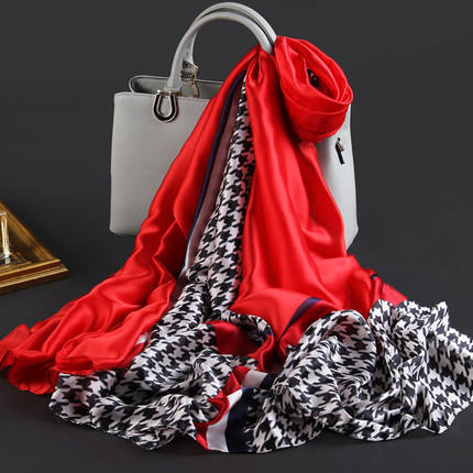 秋冬千鸟格子长款丝巾女纱巾百搭2018新款春