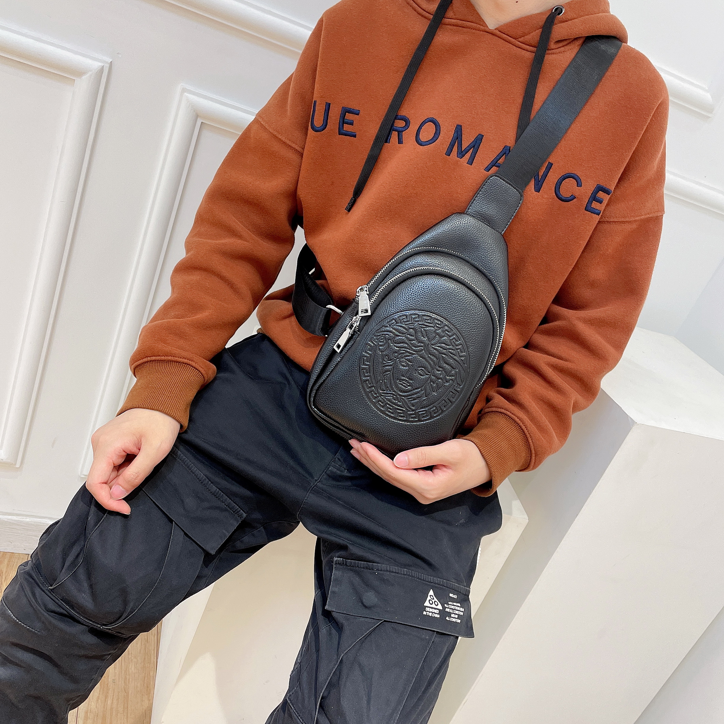 Men's Chest Bag 2021 New Soft Leather European And European Casual Sports Bag Men's Bag Fashion Tide Men Skew Cross Single Shoulder Bag