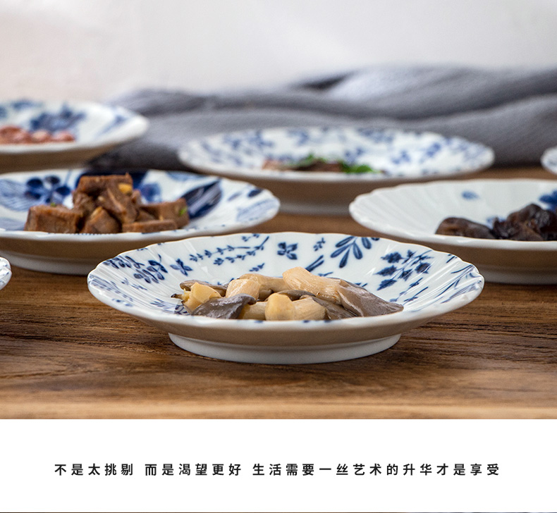 Fruit bowl, small delicate boreal Europe style living room home snack tray table contracted blue - and - white ceramics sauce dish of move
