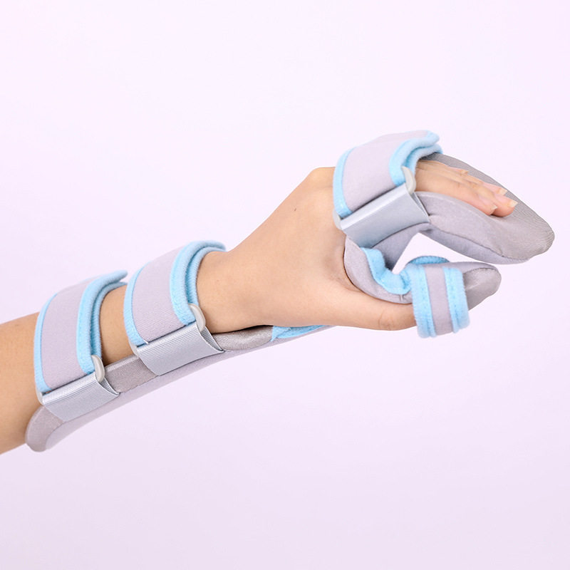 The Functional Hand Rest Is Divided into Left and Right for Wrist ...