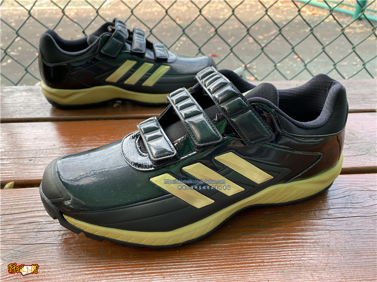 Japanese Adult Broken Nails Baseball Shoes Softball Shoes Training Match Shoes Anti Slip Wear and Wear Baseball Socks