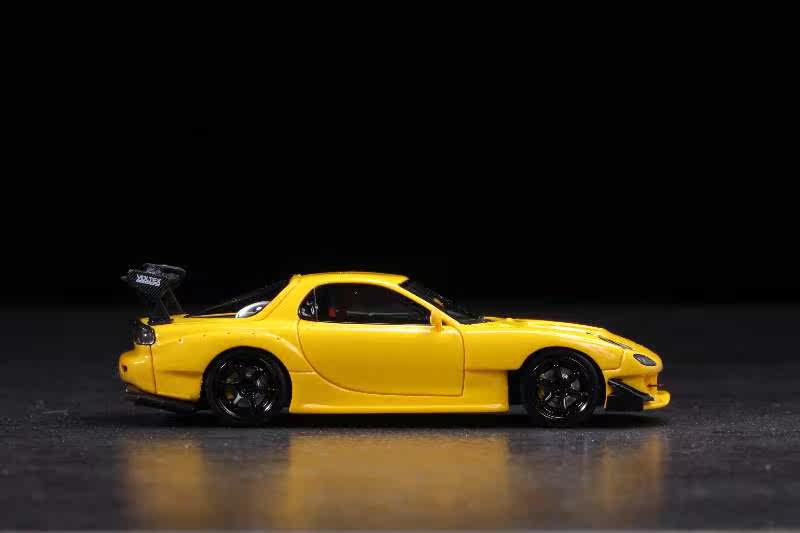Re 雨宮rx 7 轉子引擎mazda黃色ym Model 1 64 限量版汽車模型