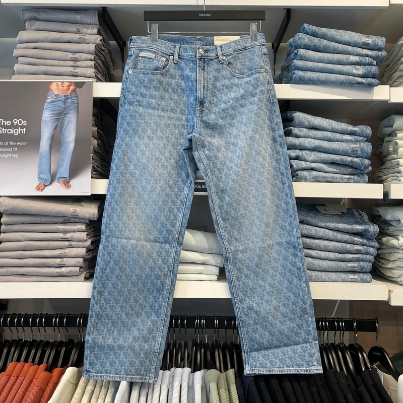 2026 Summer New Ck Calvin Klein Men's Fashion Loose Straight-Leg Jeans with Full Logo Print 2026 Summer New Ck Calvin Klein Men's Fashion Loose Straight-Leg Jeans with Full Logo Print
