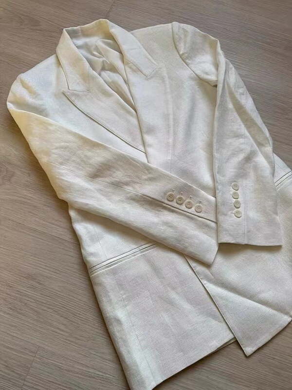 2026 Spring and Autumn New Style High-End 100% Linen Off-White Suit Loose Fit Elegant Small Blazer for Women 2026 Spring and Autumn New Style High-End 100% Linen Off-White Suit Loose Fit Elegant Small Blazer for Women