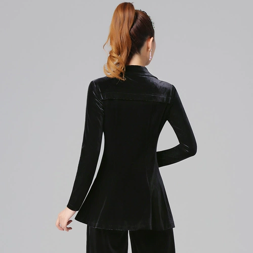 Бархатная черная модная куртка, облегающий крой