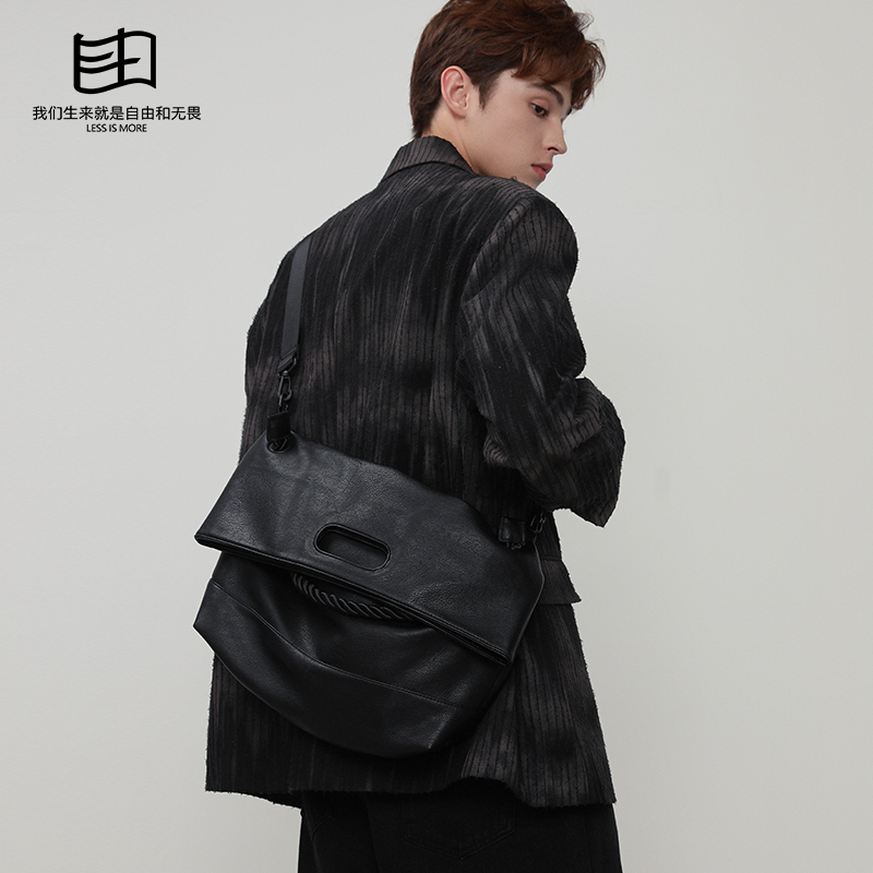 It's Freedom. Trendy Soft Leather Crossbody Bag for Men, Niche Design, Commuter Shoulder Bag, Large Capacity Tote Bag, Men's Bag