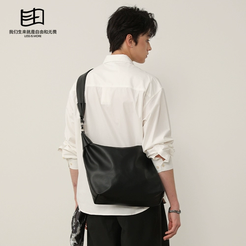 Дизайнерская вместительная и большая сумка через плечо подходит для мужчин и женщин для отдыха, тренд сезона