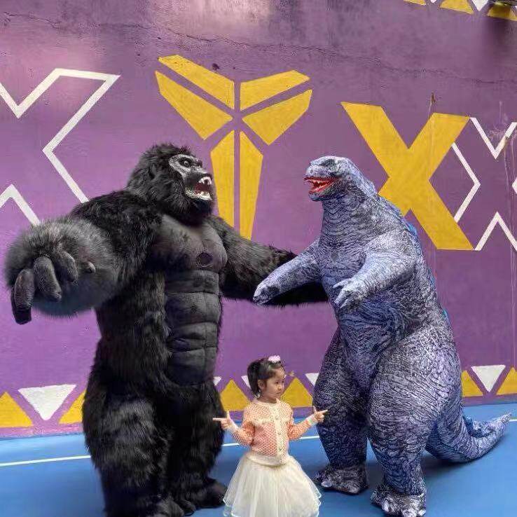 Diamond Gas Model Godzilla Gas Mold Chimpanzee Plush Paparazzi to open the event Props Park Tour Interaction