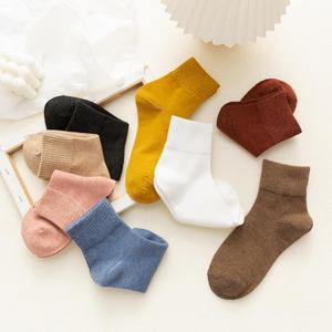 袜子女中筒袜秋冬长筒袜可爱日系