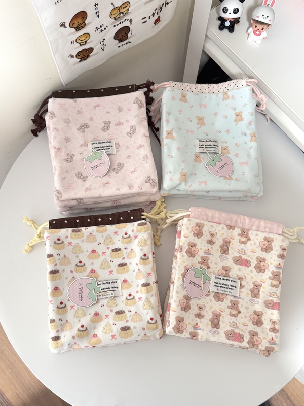 [Strawberry-Loving Dali] Handmade^ Korean-Style Cute Drawstring Bag for Polaroid Photos and Journal Storage