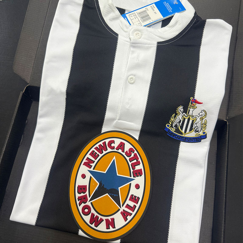 Newcastle United Home 9597 Newcastle United Shearer Ginola Asprilla
