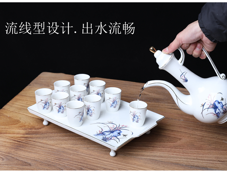 Ceramic wine suits for with tray was hip flask glass wine liquor of a complete set of points of blue and white porcelain cup Chinese wine gift