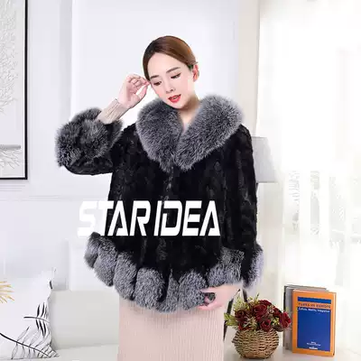 Clothing female model shooting coat sweater shooting cheongsam shooting pajamas shooting old dress shooting