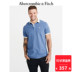 Biểu tượng đặc trưng theo mùa của người đàn ông Abercrombie & Fitch Polo