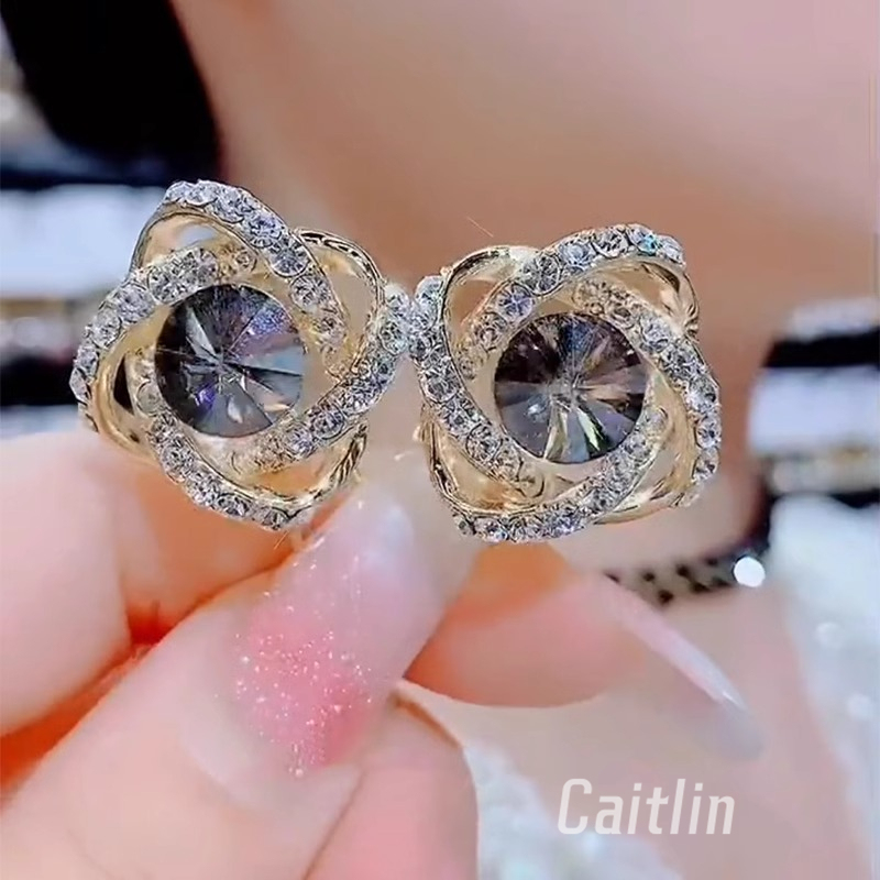 Caitlin Luxury Diamond Jewelry [Design Style] Gray Zircon Wrapped Earrings with a High-End Feel and Silver Needle Ear Studs