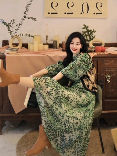 Весенний комплект, зеленое платье, 2023, в стиле Шанель, изысканный стиль, французский стиль, цветочный принт