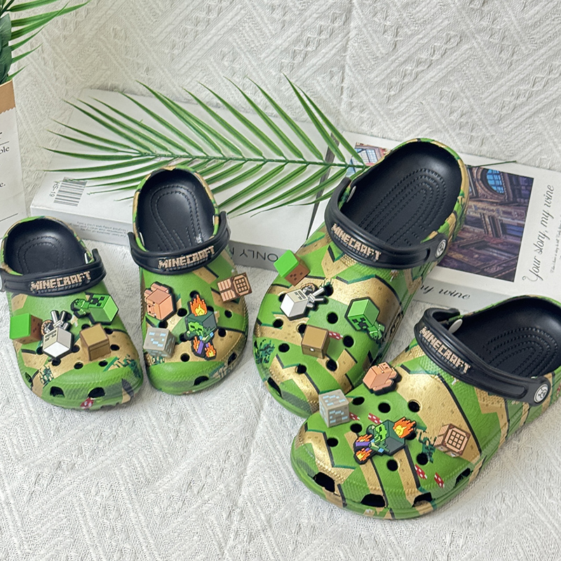 My World 3D Children's Clog Shoes for Boys and Girls, Dual-Wear Beach Sandals, 2025 New Parent-Child Shoes