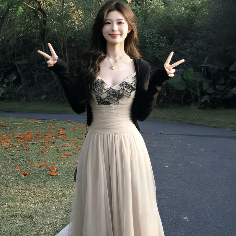 French Lace Suspender Dress + Knitted Cardigan 2026 Summer New Style High-End Waist-Slimming Two-Piece Set
