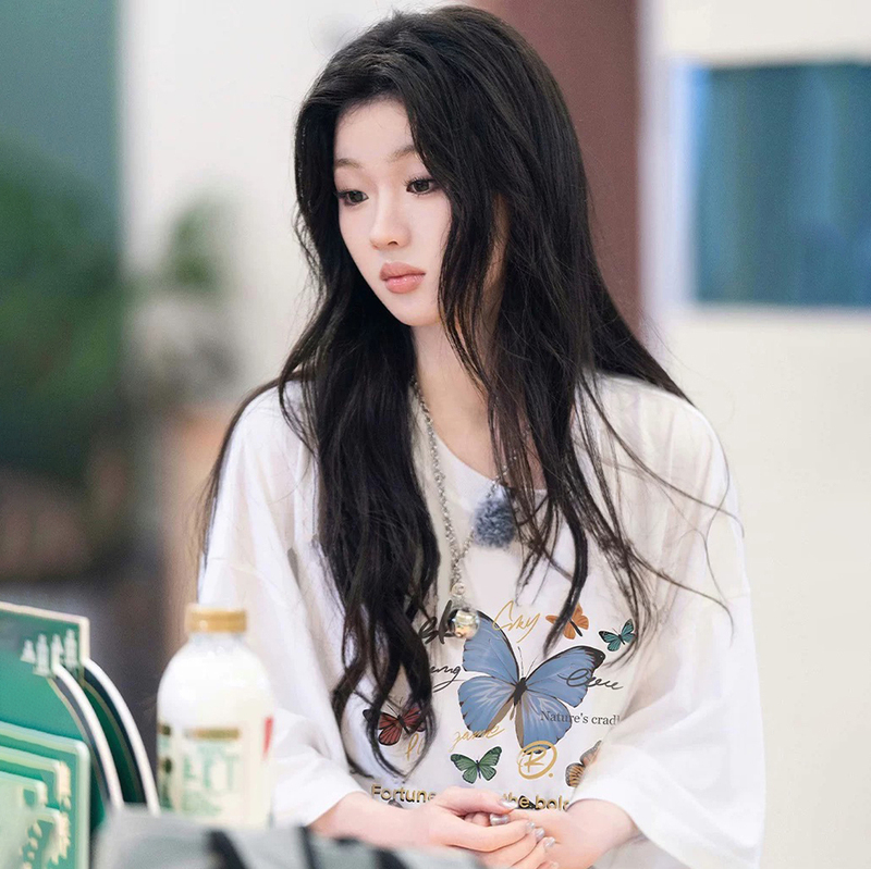 T-Shirt with the Same Style as Shan Yichun, American-Style Short-Sleeve, Cool and Stylish Print, Women's High-End Feel, 2025 New Model, Five-Quarter Sleeve, Pure Cotton T-Shirt