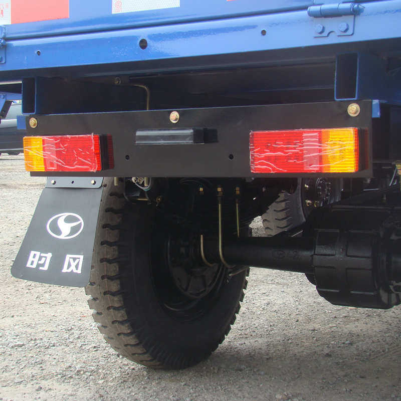 Shifeng tricycle accessories LED rear tail light brake light direction light with iron frame arrow indicating tail light agricultural vehicle