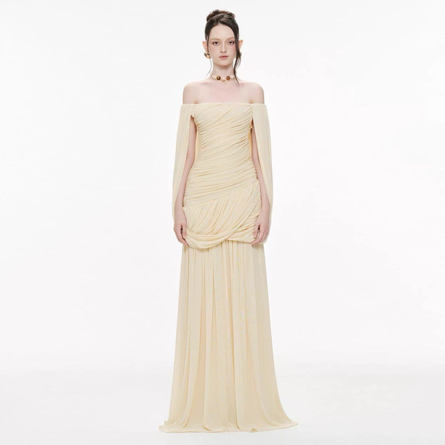 KLIOU temperament, gentle atmosphere, retro one-shoulder dress, women's niche pleated slimming hot girl long dress trendy