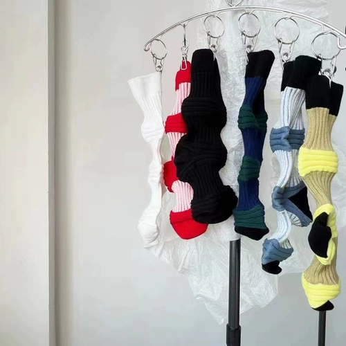 Фонарь в стиле Nick Socks, знаменитость из Интернета, Xiaohongshu, тот же стиль, нишевый дизайн, нагроможденные полосы, модные дамы, корейская версия
