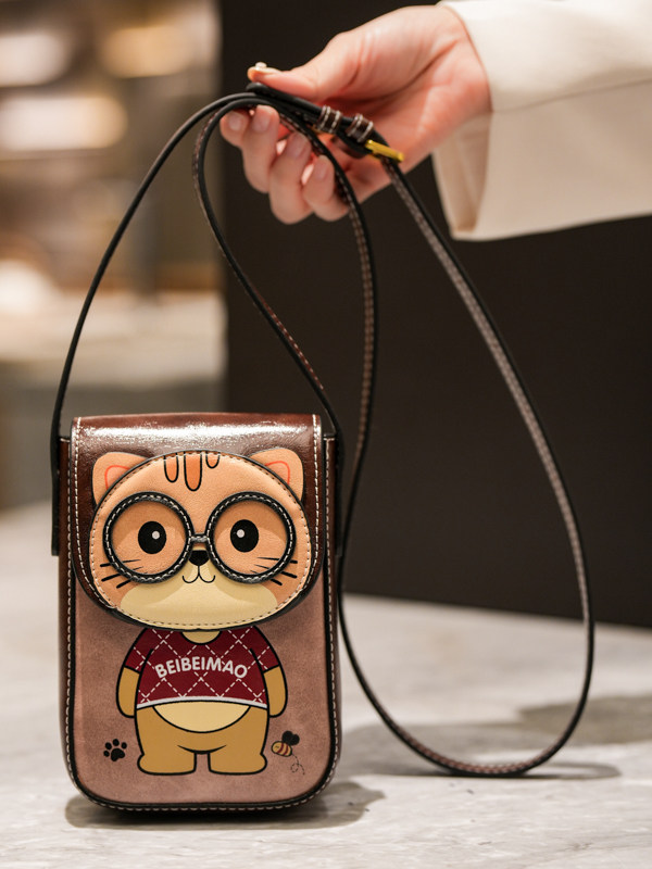 Beibao Bear Soft Leather Phone Bag for Women 2026 New Mini Cute Coin Purse Fashionable Single Shoulder Crossbody Bag Trendy