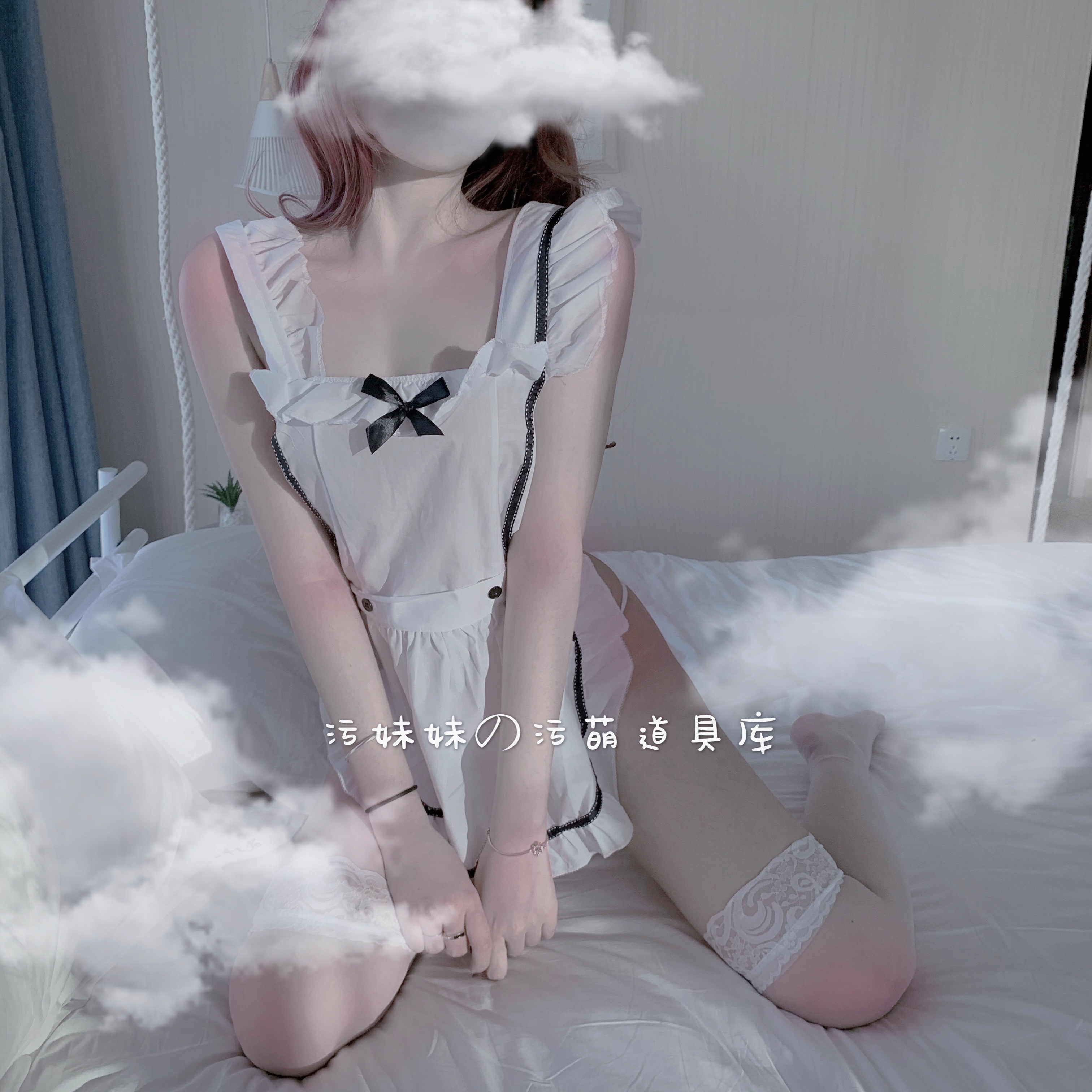  Serve you no one doesn't love the maid ~ Sexy dew back Michemy Little maid uniforms the foreign dress role-playing