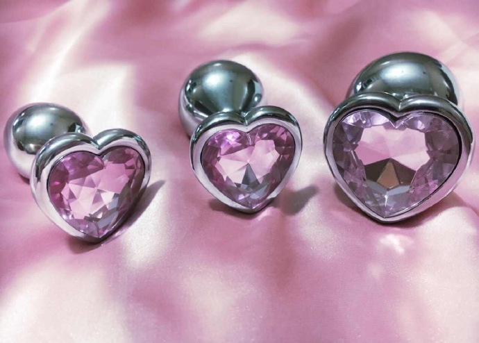 Sparkling love love metal stainless steel anal plug blingbling crystal anal plug SM back court plug