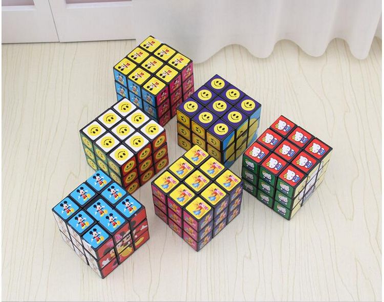 Người lớn trẻ em câu đố thứ ba trơn tru Phát triển trí thông minh khối lập phương Rubik bắt đầu trò chơi dán đồ chơi khối lập phương ma thuật xe đồ chơi cho bé