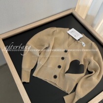 Jedi ~ KIMHEKIM2021FW new Black Peach Heart Mountain Cashmere Sweater Knit Cardiff