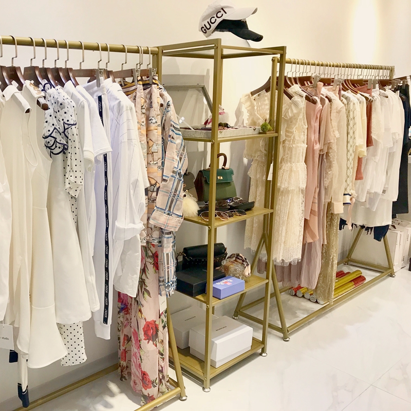 High-end gold clothing frame display frame simple floor display shelves packaging shelves women's clothes rack