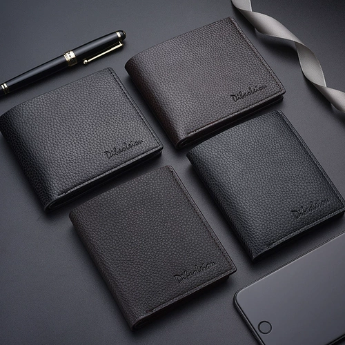 Короткий ультра -ультра -минималистский молодежный молодежный молодеж