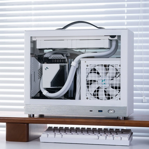 Flash Scales S500 V2 Portable ITX Ручная шасса