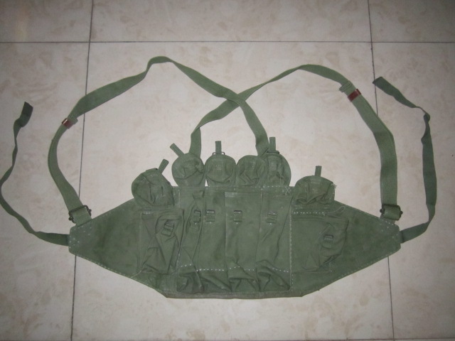 Brand new 85-4 hamlet bag in the chest.