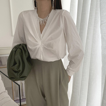  (LAMBO exclusive)Three-dimensional folding V-neck thin long sleeve autumn shirt